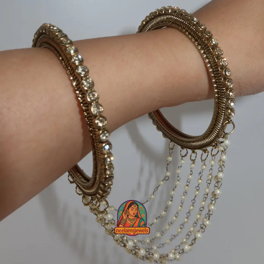 Gold Connected Pearl