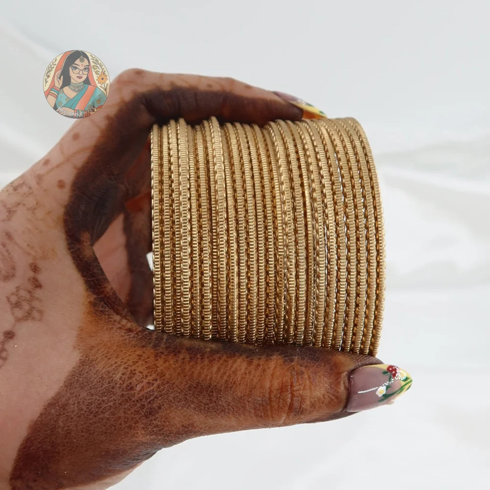 ’Gold’ Shiny Plain Bangle Set