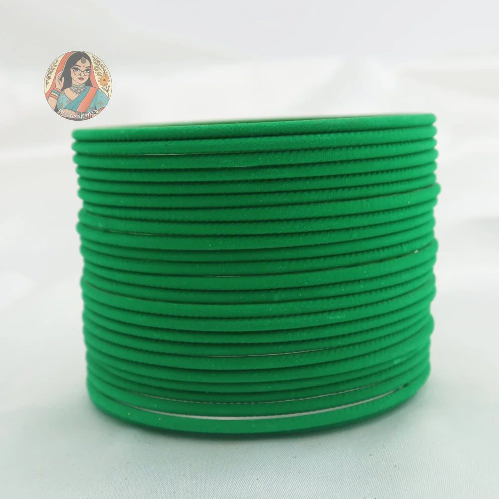 ’Green’ Plain Matte Bangle Set