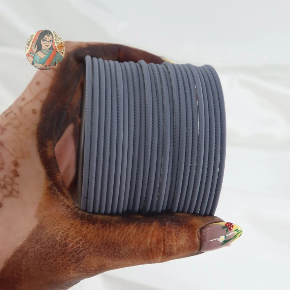 ’Grey’ Plain Matte Bangle Set