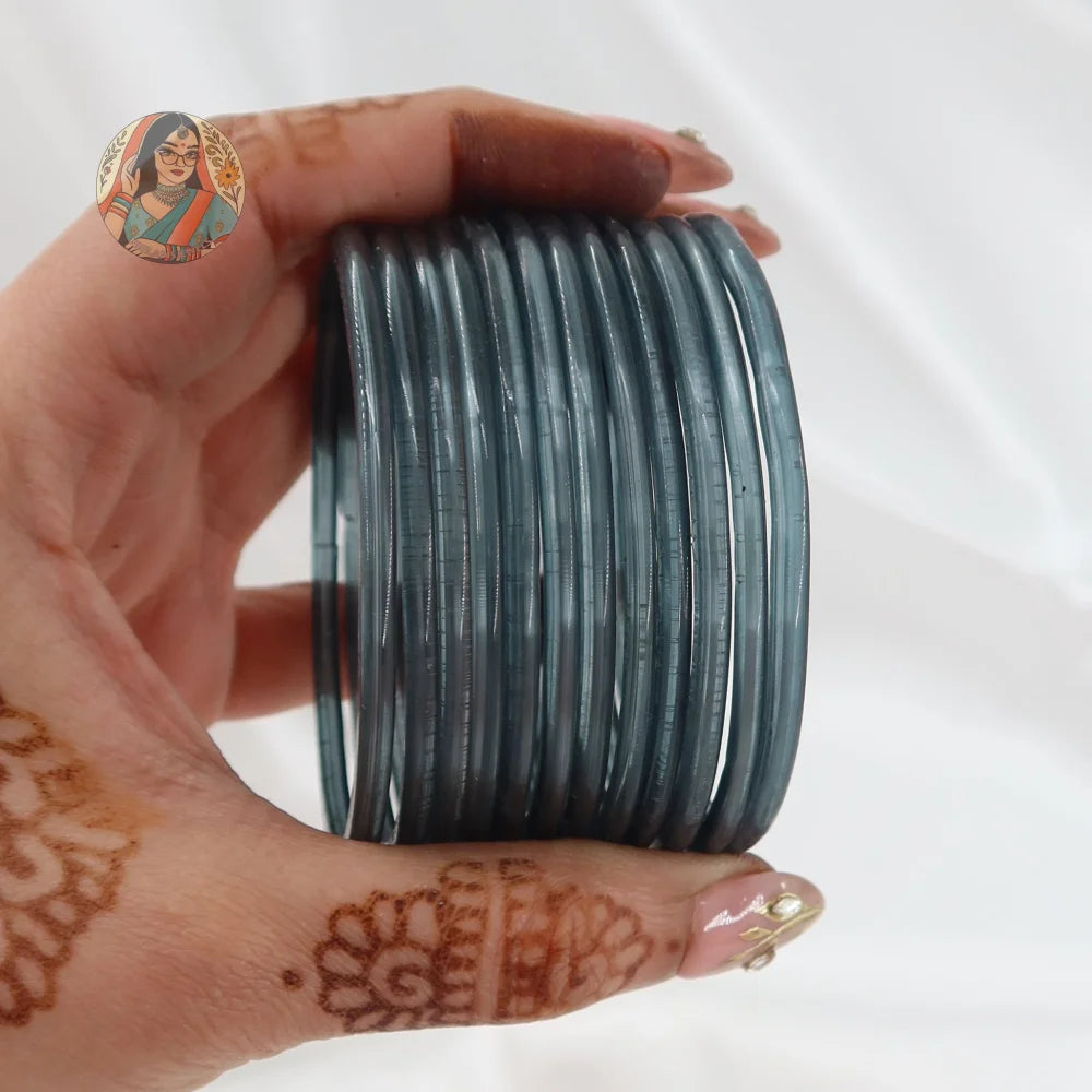 ’Grey’ Rang Pakka Glass Bangle Set