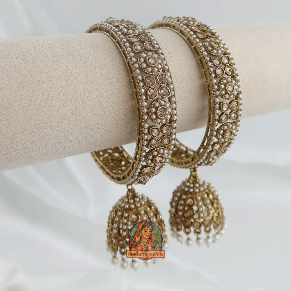 Gurpreet Jhumka Bangles