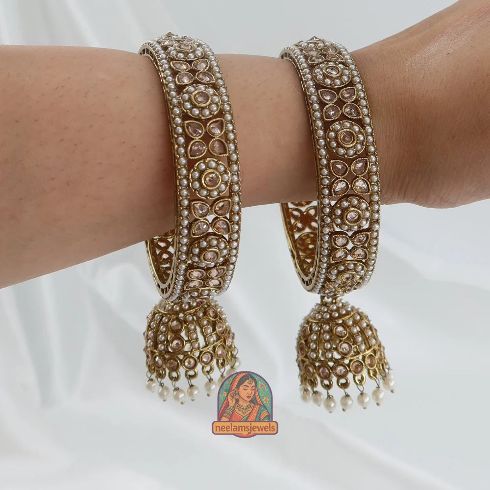 Gurpreet Jhumka Bangles