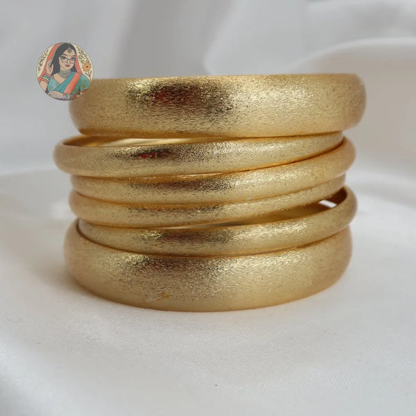 Jessica Matte Bangle Stack (Gold)