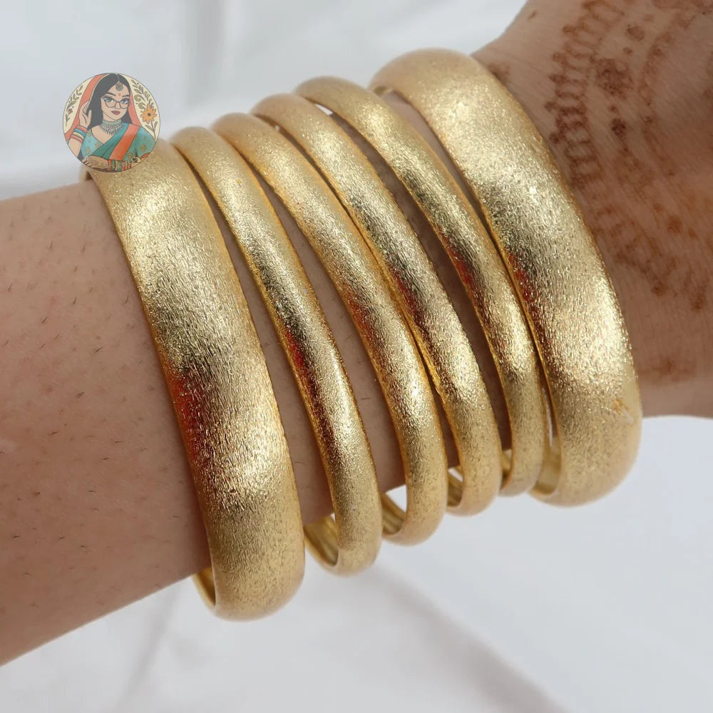 Jessica Matte Bangle Stack (Gold)