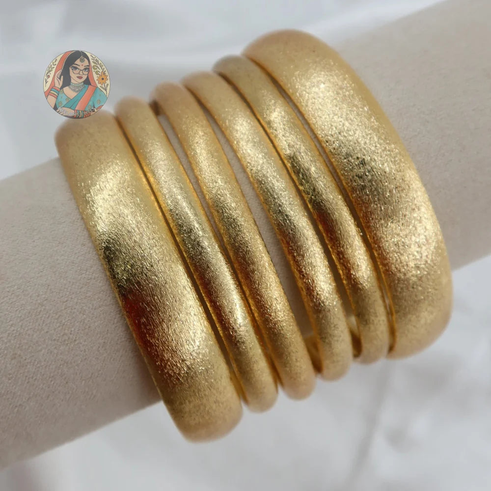 Jessica Matte Bangle Stack (Gold)
