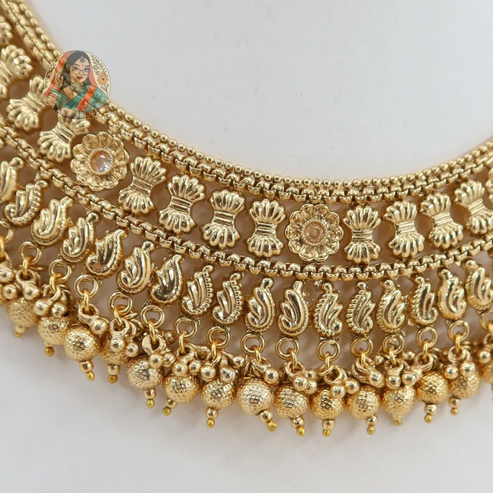 Harjot Gold Necklace Set