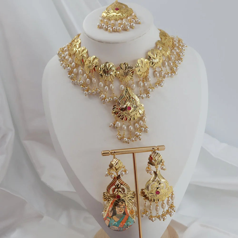 Harkirat Peepal Patti Necklace Set (White) - Slightly Imperfect