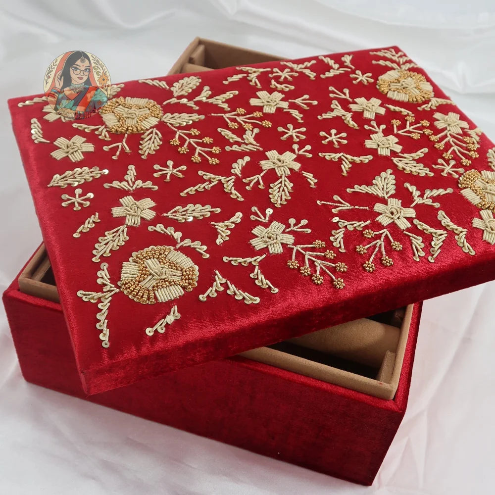 Heer Bangle Organizer - Red