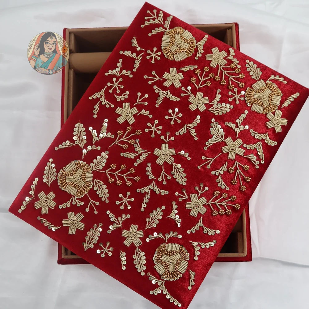 Heer Bangle Organizer - Red