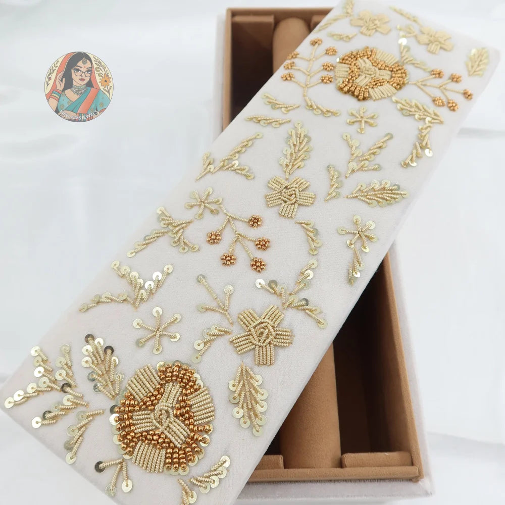 Heer Bangle Organizer - White