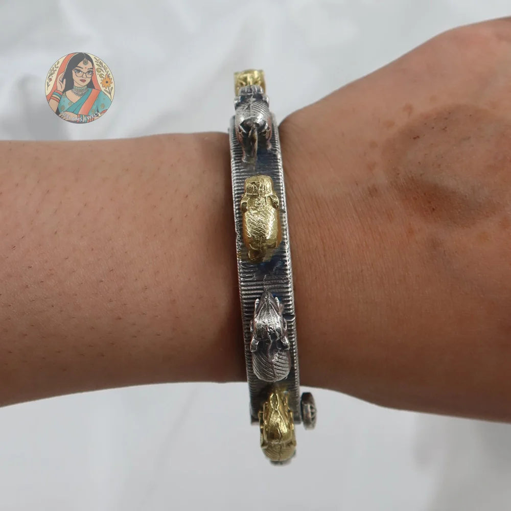 Hetal Oxidized Dual-Tone Bangle