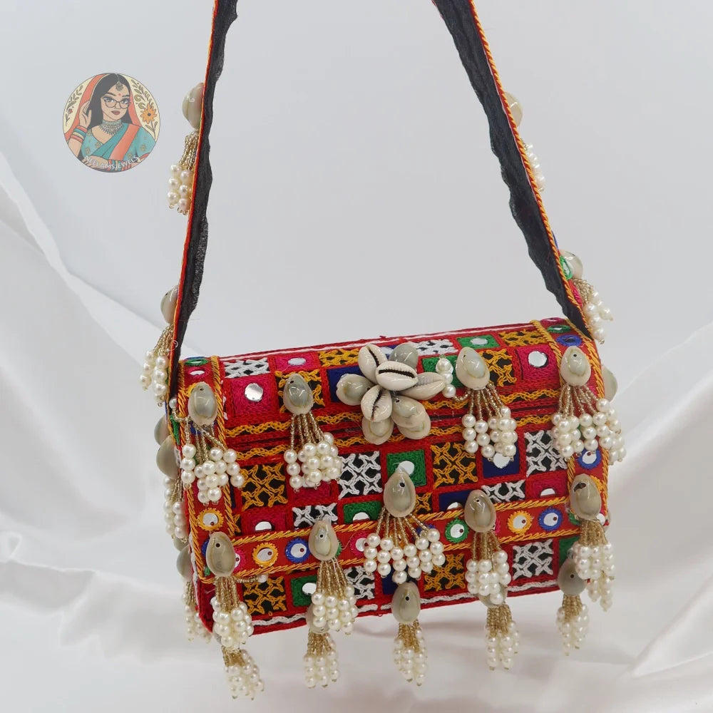 Hetvi Handbag