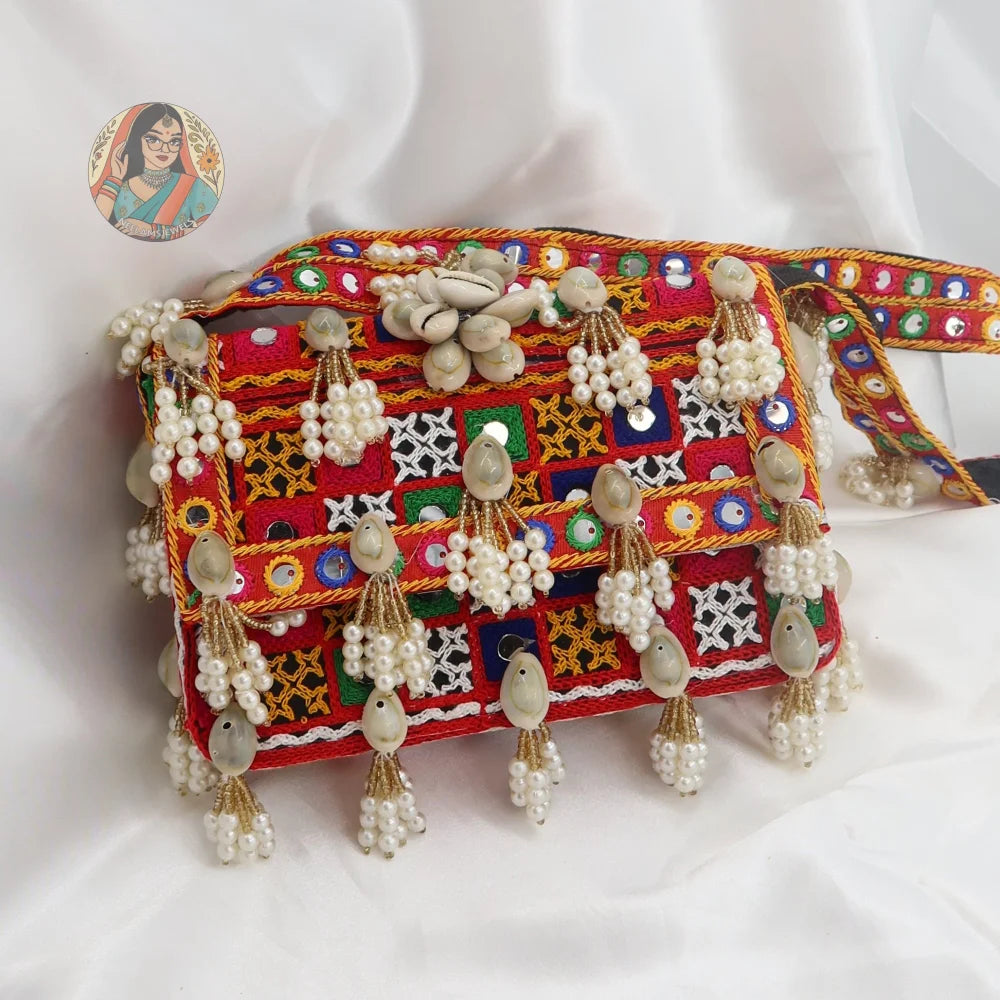 Hetvi Handbag