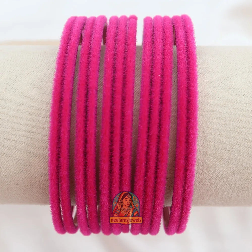 ’Hot Pink’ Velvet Bangle Set 2.10