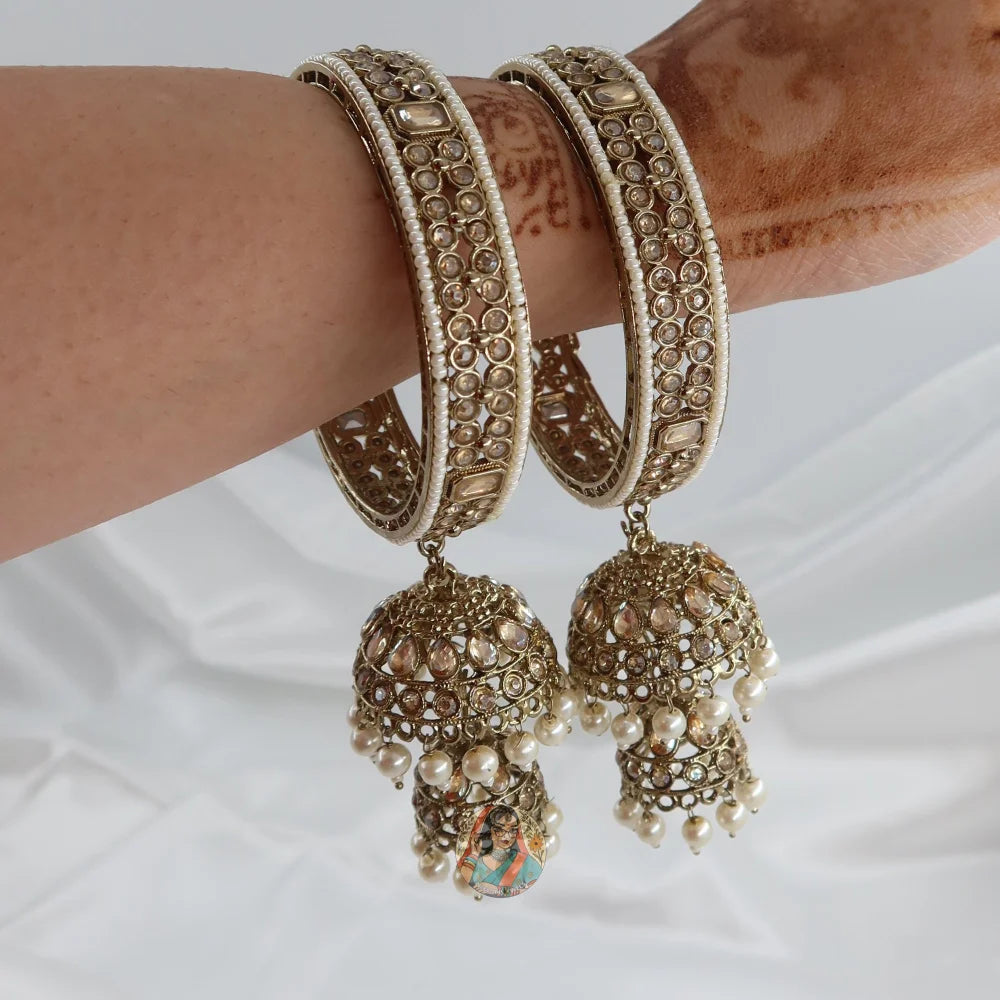 Jahnavi Jhumka Bangle