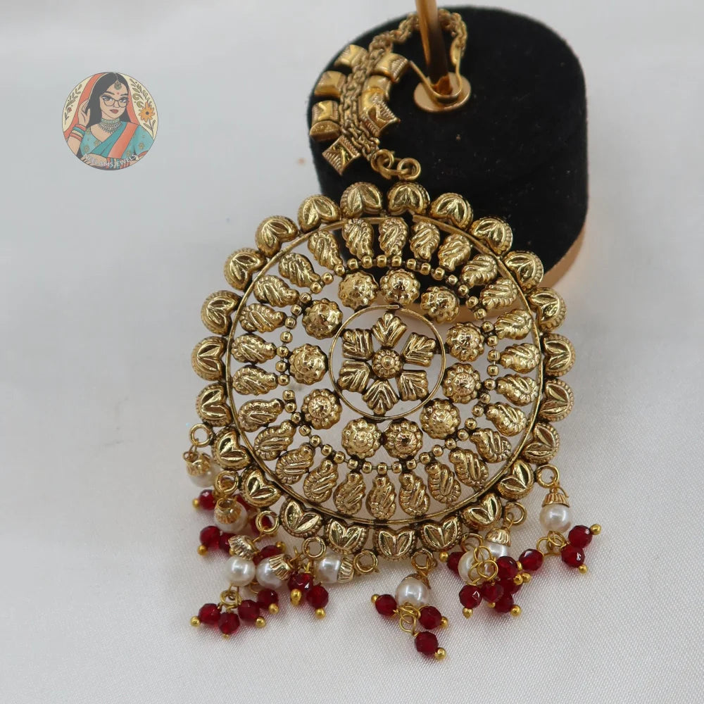 Jasleen Jhumka Tikka Set (Red)
