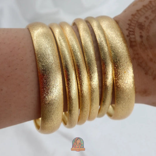 Jessica Matte Bangle Stack (Gold)