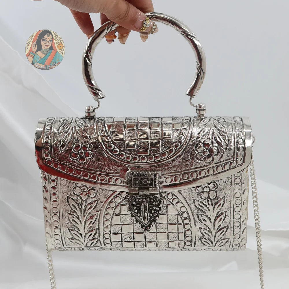 Jhansi - Metal Handbag - Silver