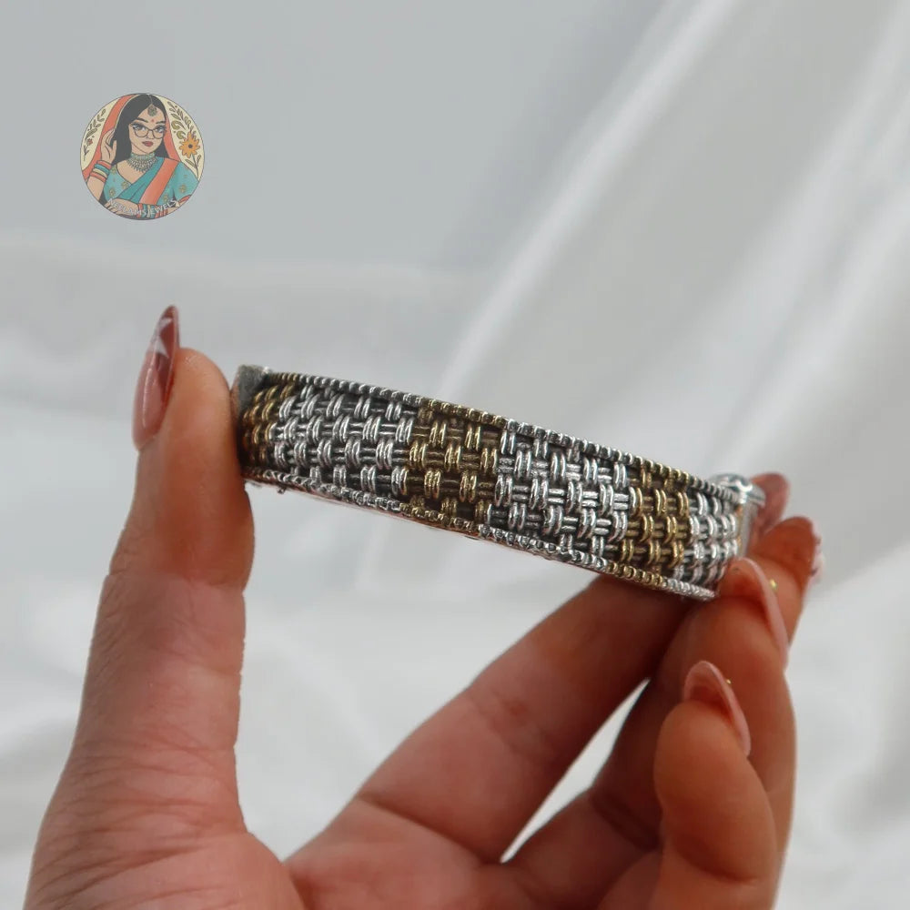 Kajal Oxidized Dual-Tone Bangle