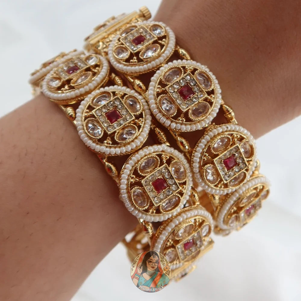 Kanwal Gold Bangle Set