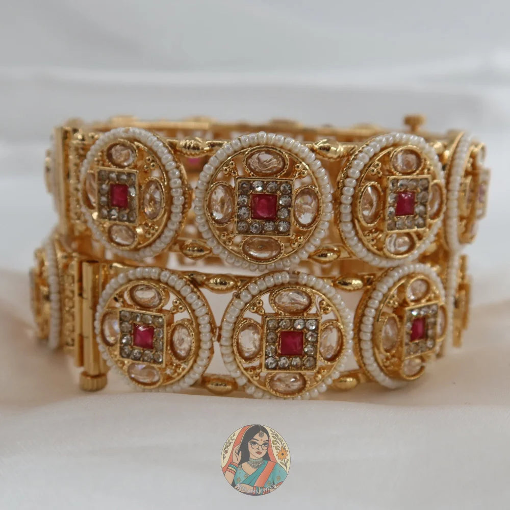 Kanwal Gold Bangle Set