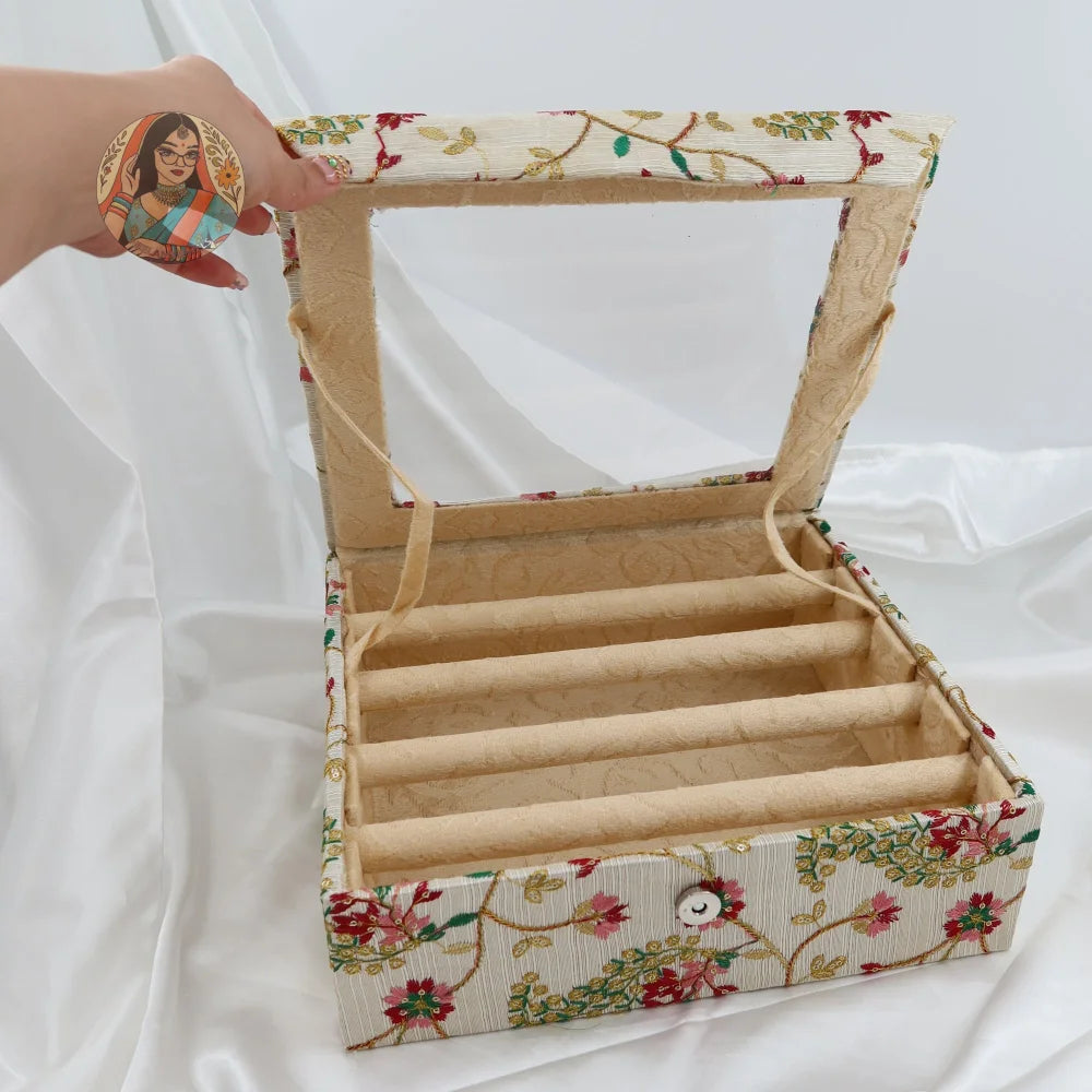 Katrina Bangle Organizer