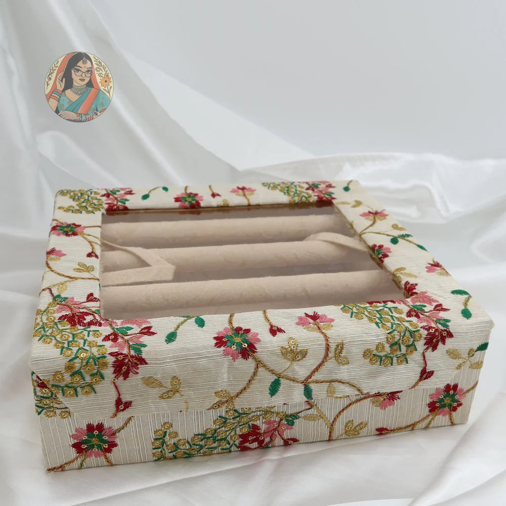 Katrina Bangle Organizer