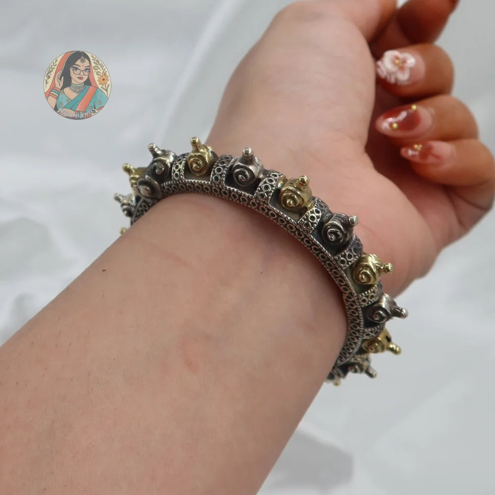 Kavya Oxidized Dual-Tone Bangle