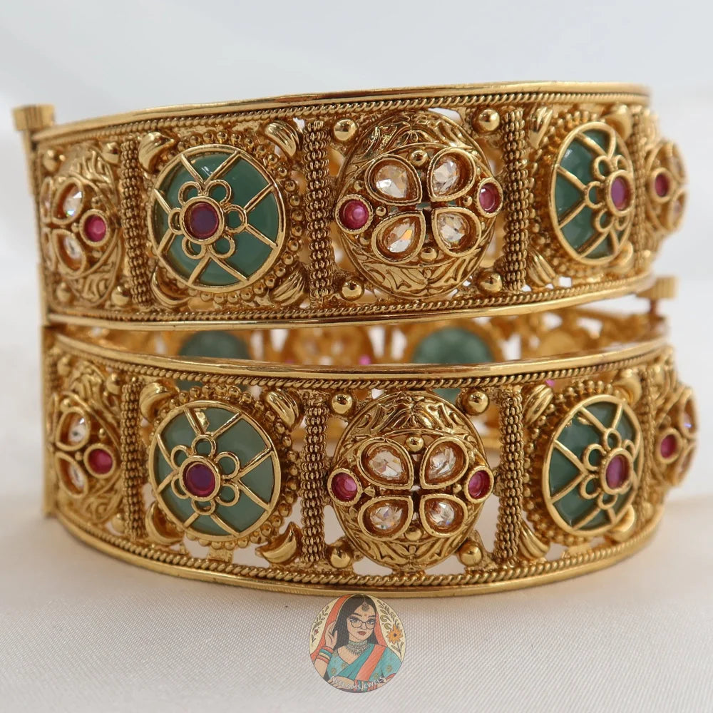 Khushi Gold Heritage Bangle Set