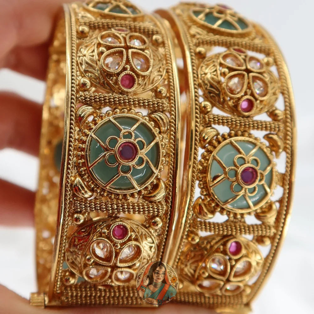 Khushi Gold Heritage Bangle Set
