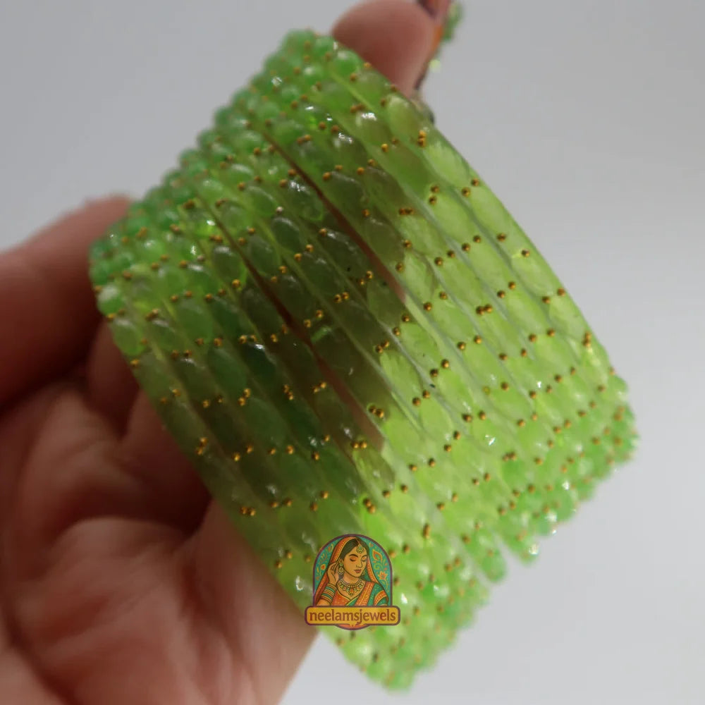 ’Leaf Green’ Glass Bangle Set