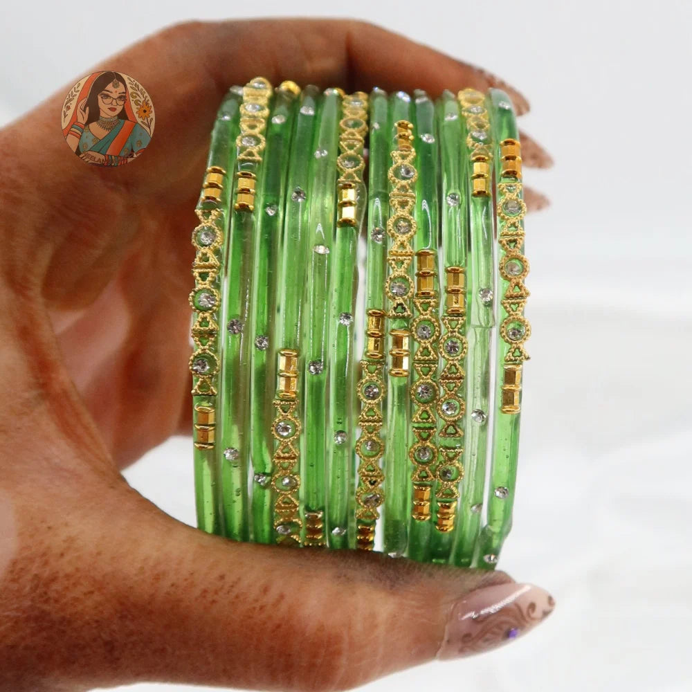 ’Leaf Green’ Mehwish Glass Bangle Set