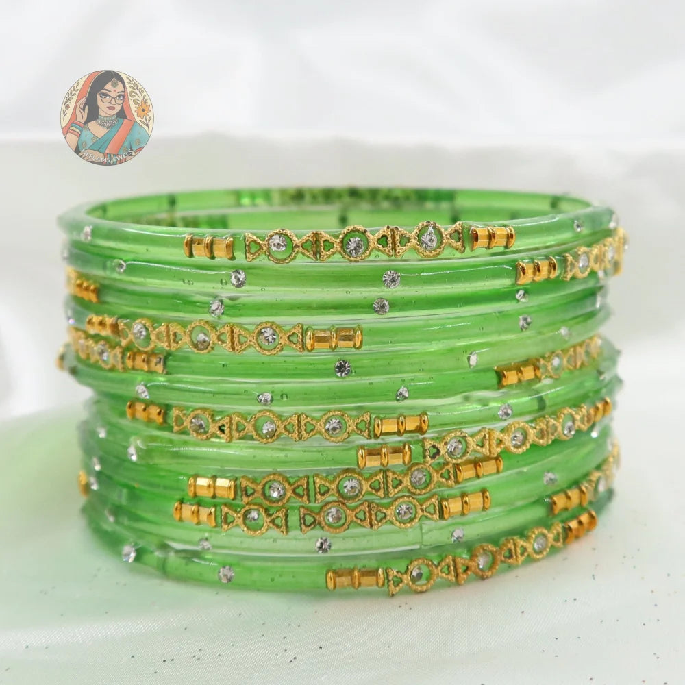 ’Leaf Green’ Mehwish Glass Bangle Set