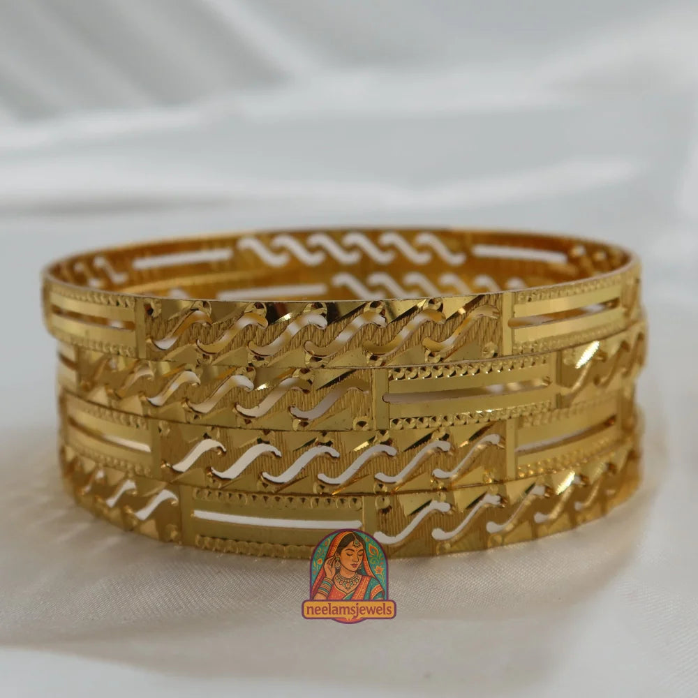 Leher Bangles