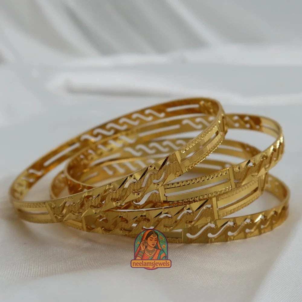 Leher Bangles