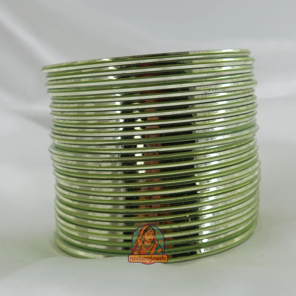 ’Light Green’ Metallic Bangle Set