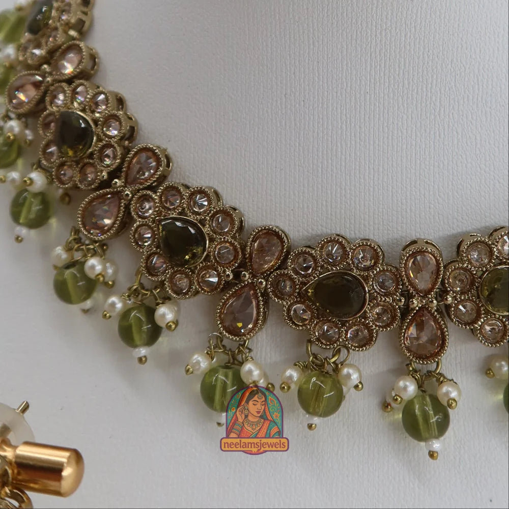 Loveleen Necklace Set (Mehndi Green)