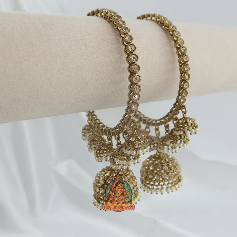 Madhia Jhumka Bangles