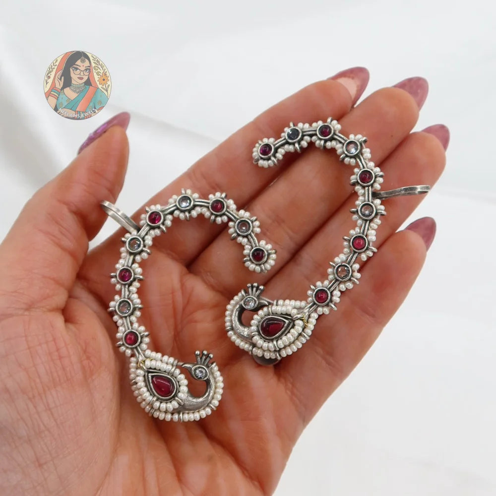 Madhu Kaanphool Earrings
