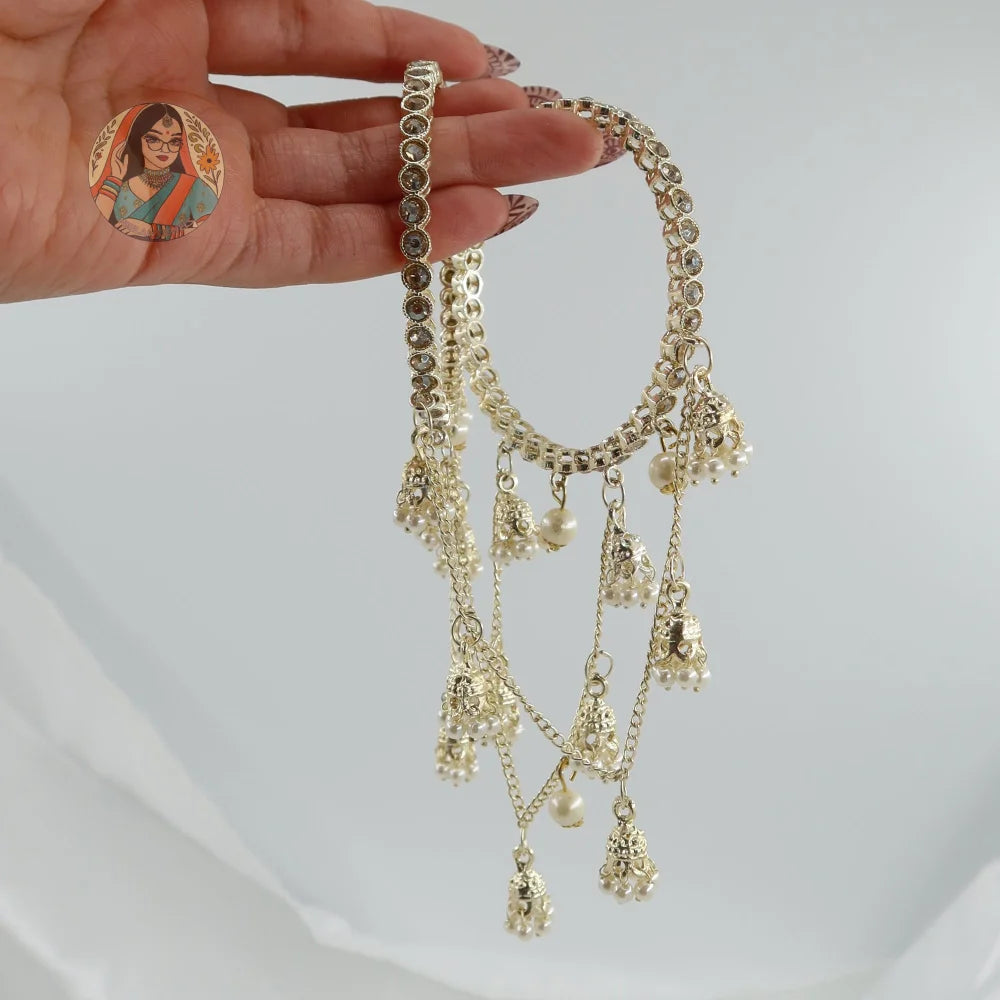Madhuri Golden 3-Chain Connected Bangle