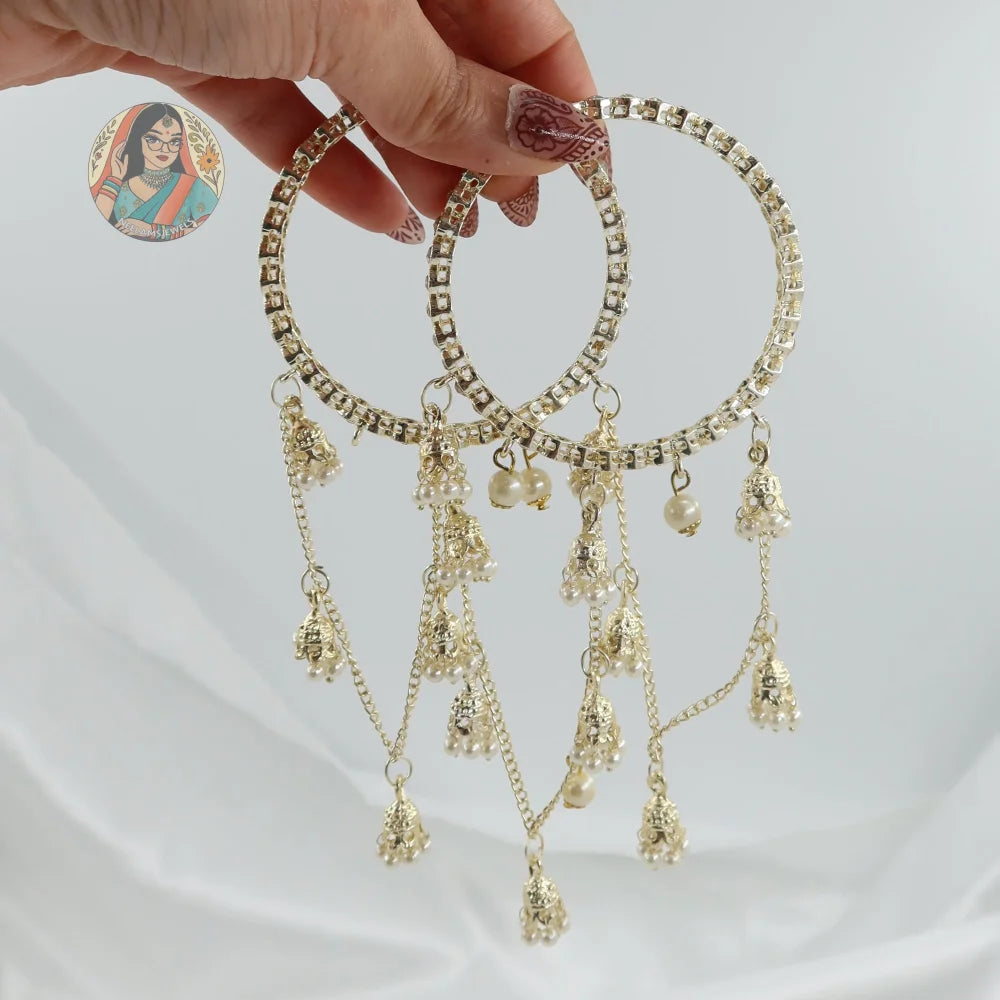 Madhuri Golden 3-Chain Connected Bangle