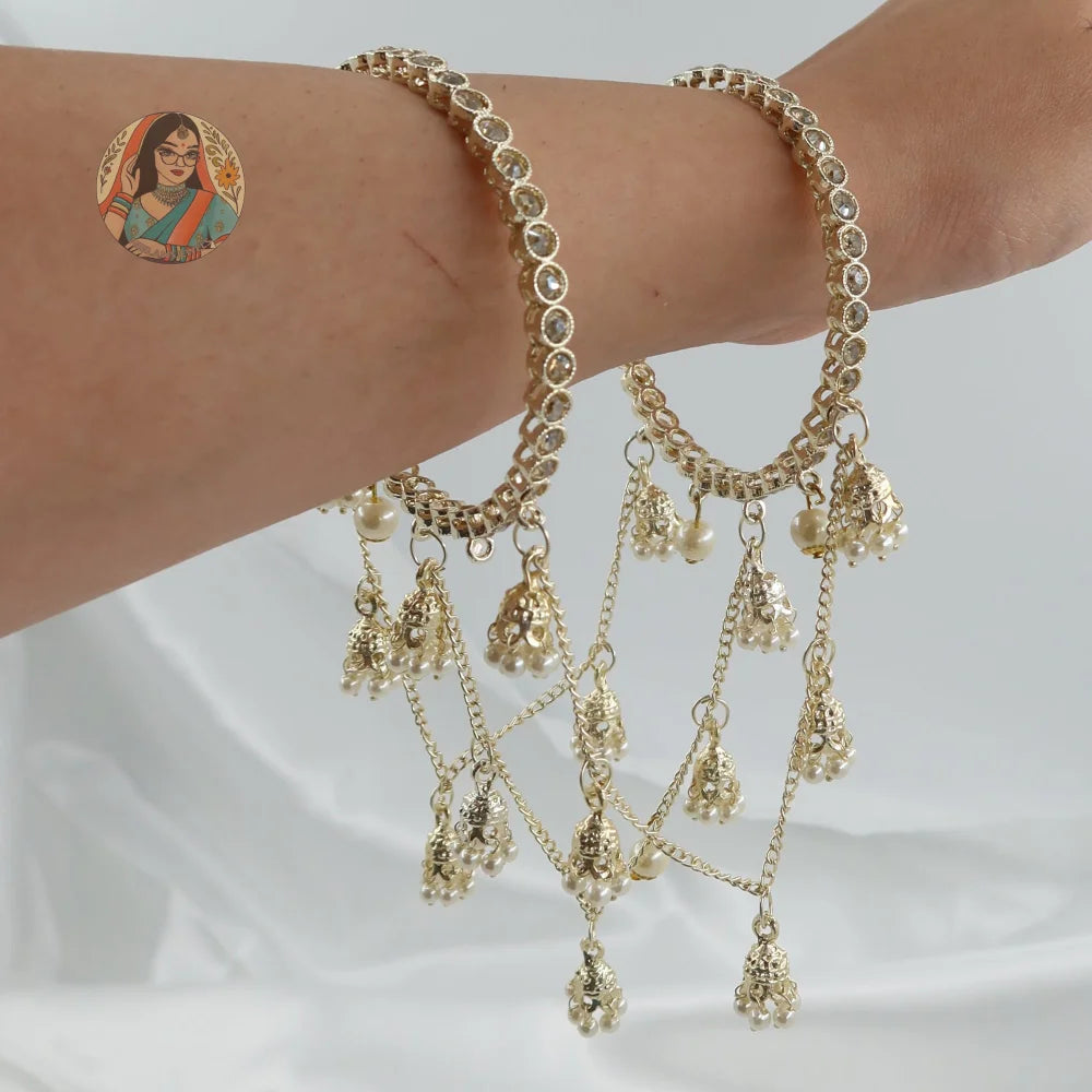 Madhuri Golden 3-Chain Connected Bangle