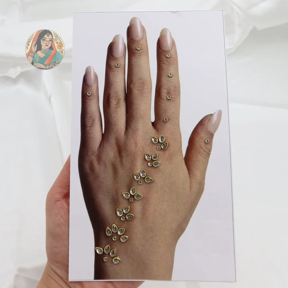 Madhuri - Mehndi Stickers