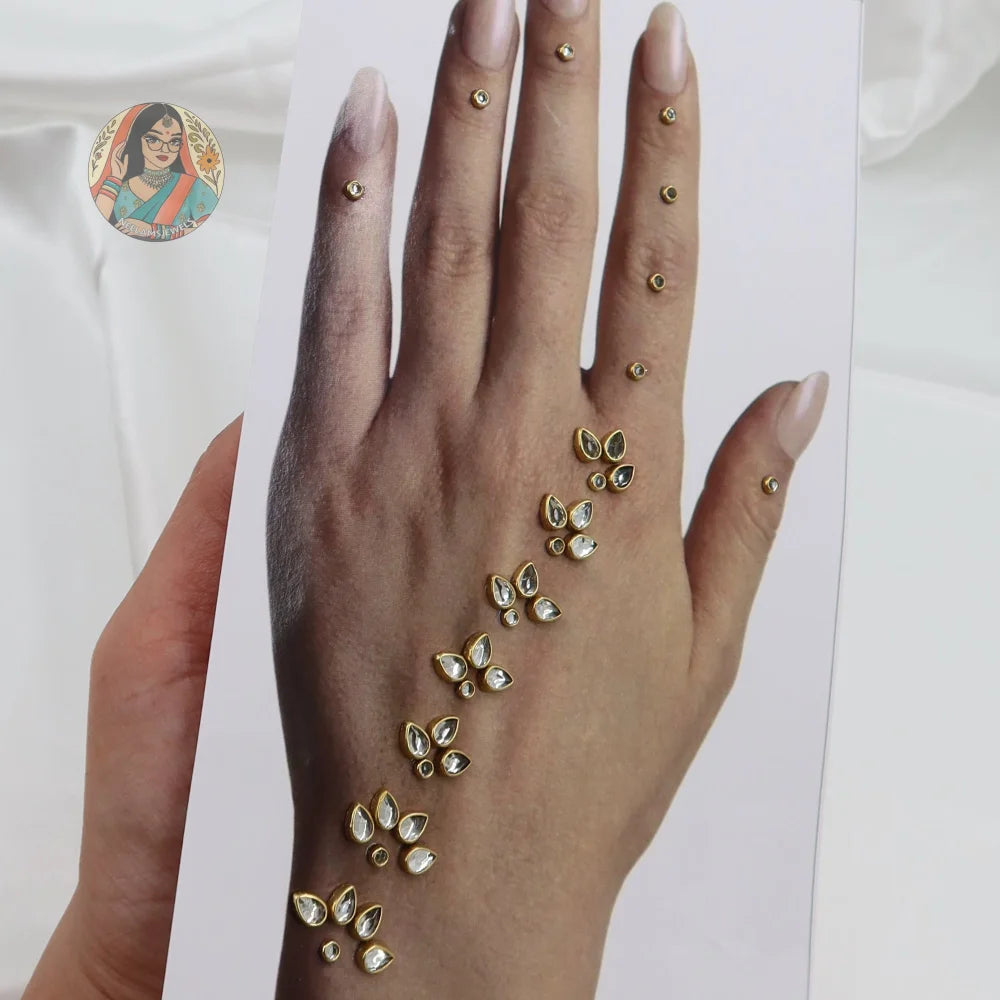 Madhuri - Mehndi Stickers