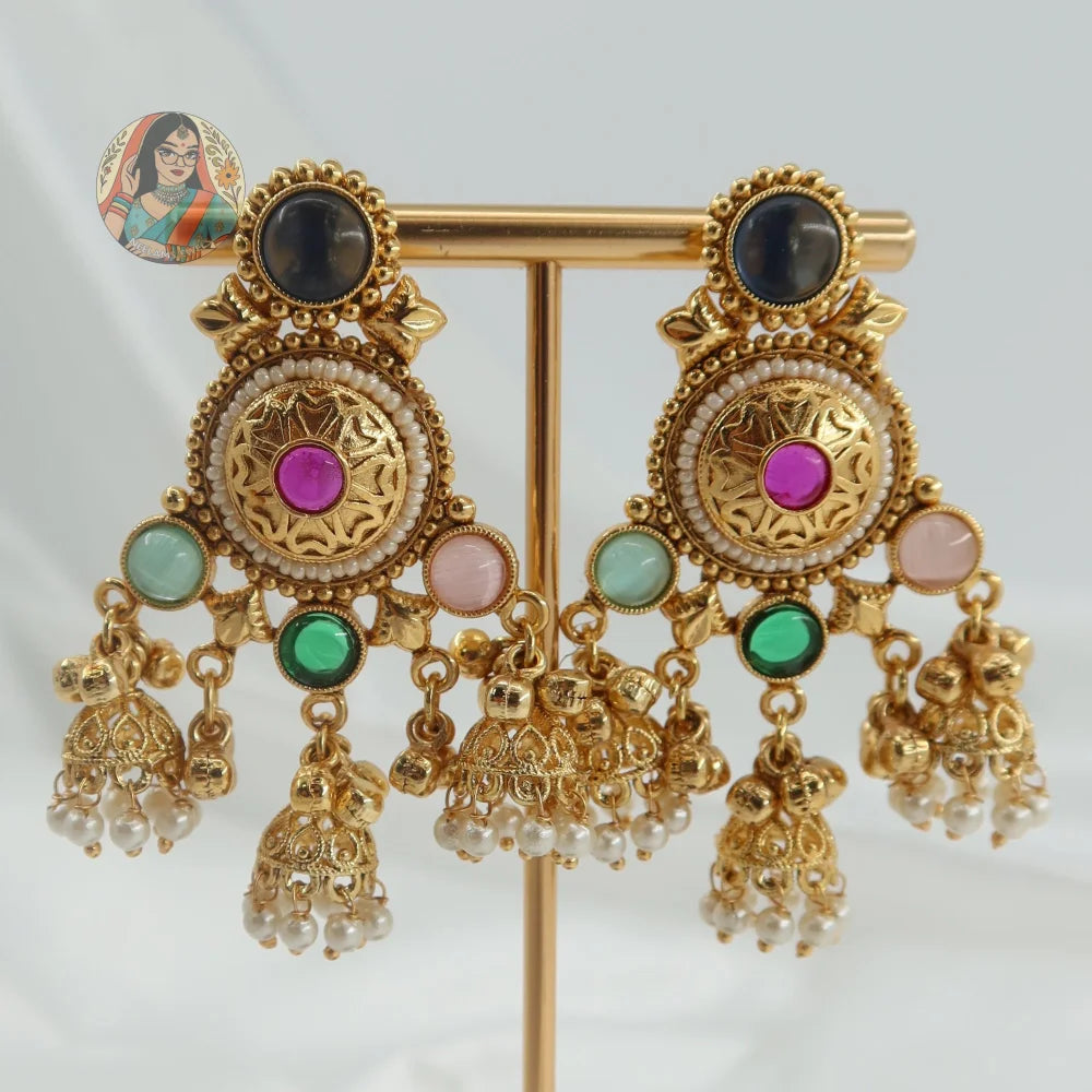 Mannat Gold Earrings - A