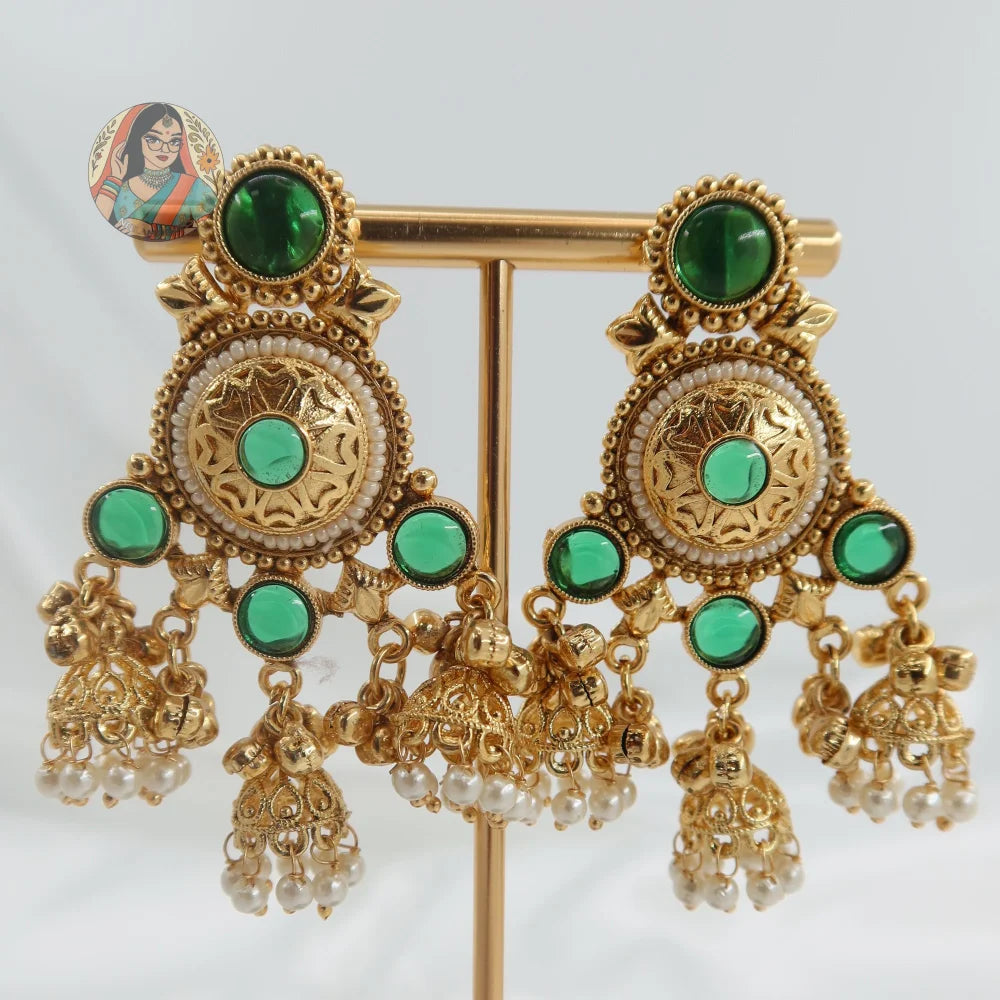 Mannat Gold Earrings - D