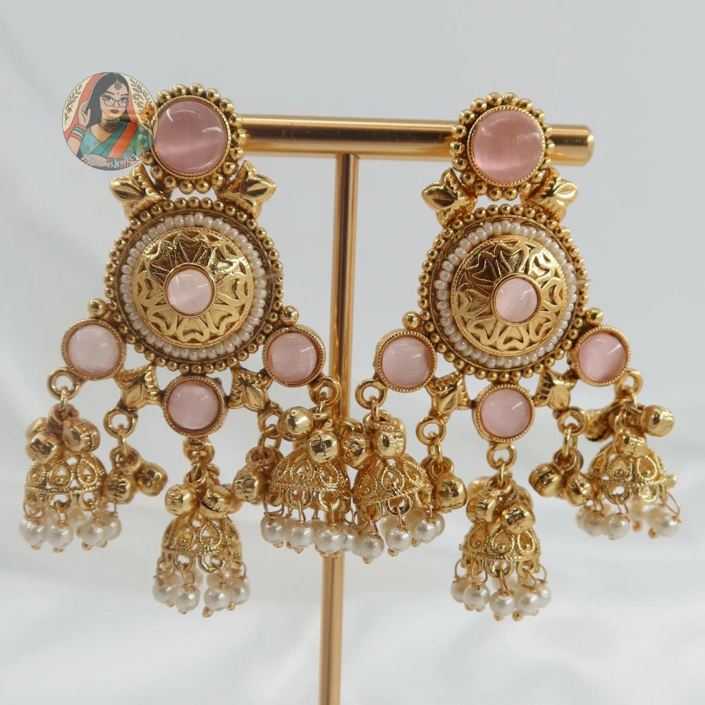 Mannat Gold Earrings - F