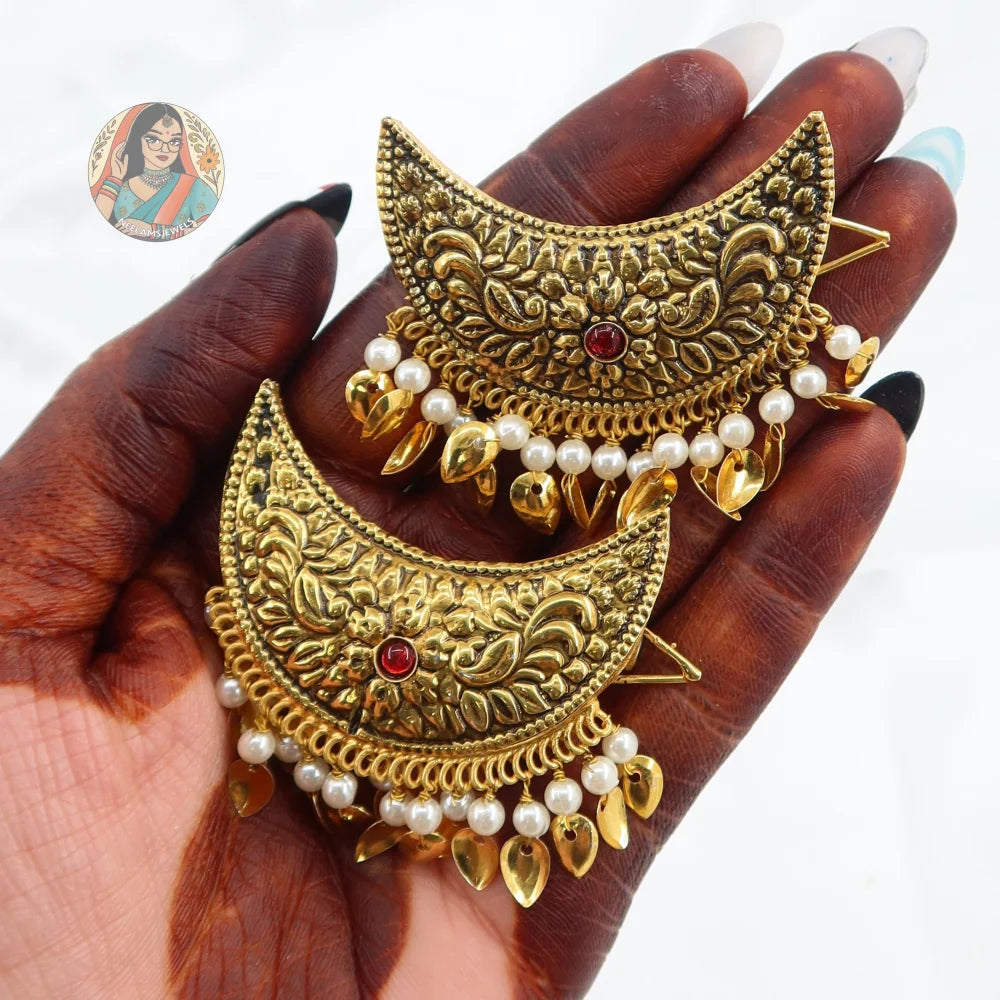 Manu - Panjabi Gold Hair Pins