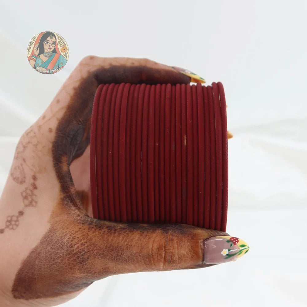’Maroon’ Plain Matte Bangle Set